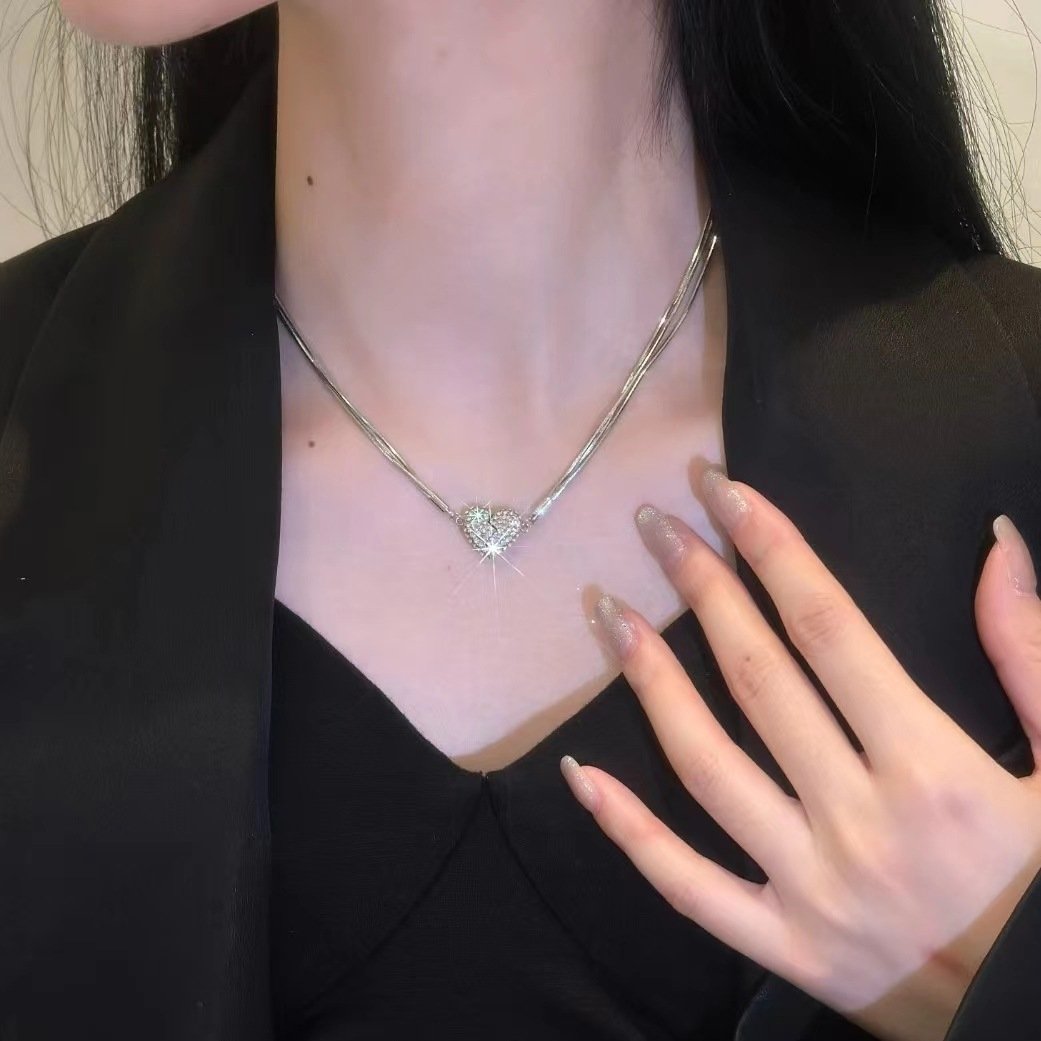 (🔥 🎁2024 New Year Hot Sale🎁 49% OFF)🔥Magnetic Love Patchwork Necklace
