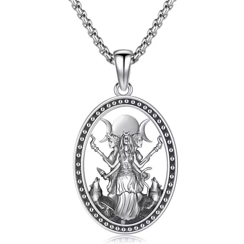 ✨ Moonlight Muse Necklace – 🌙 Vintage Oval Pendant for the Modern Goddess 💫