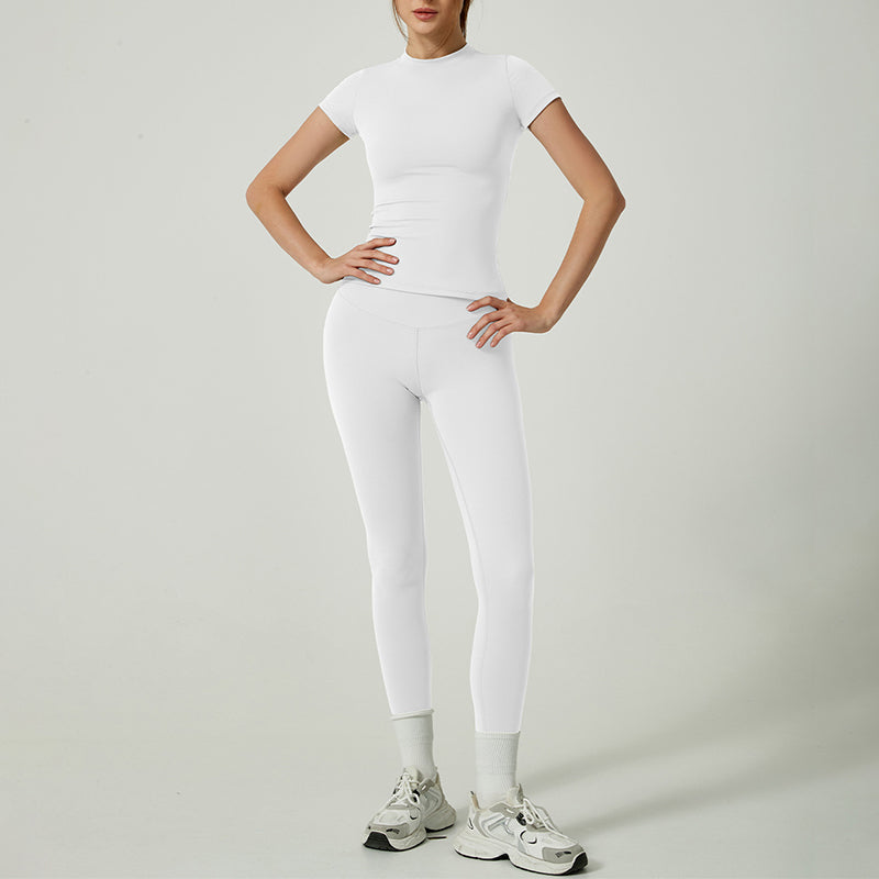 🏃♀️Women's 2-Piece Activewear Set – High-Stretch, Moisture-Wicking & Buttery-Soft