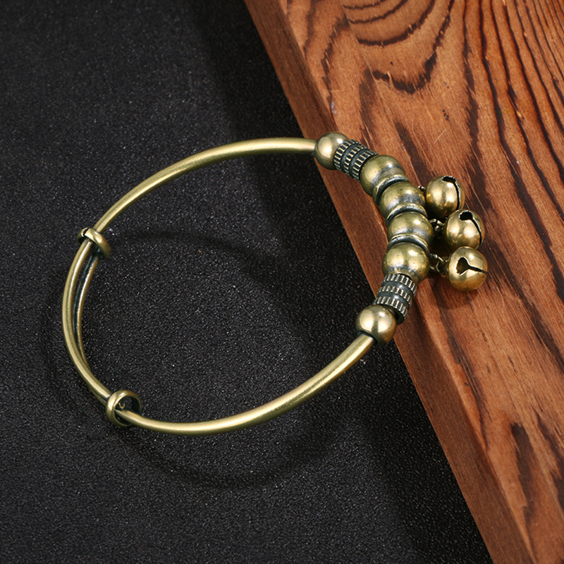 ✨ 50% OFF NOW! 🔔 Push-Pull Adjustable Bell Bangle – Stylish, stretchable & perfect for daily wear – slips on and off easily 💎