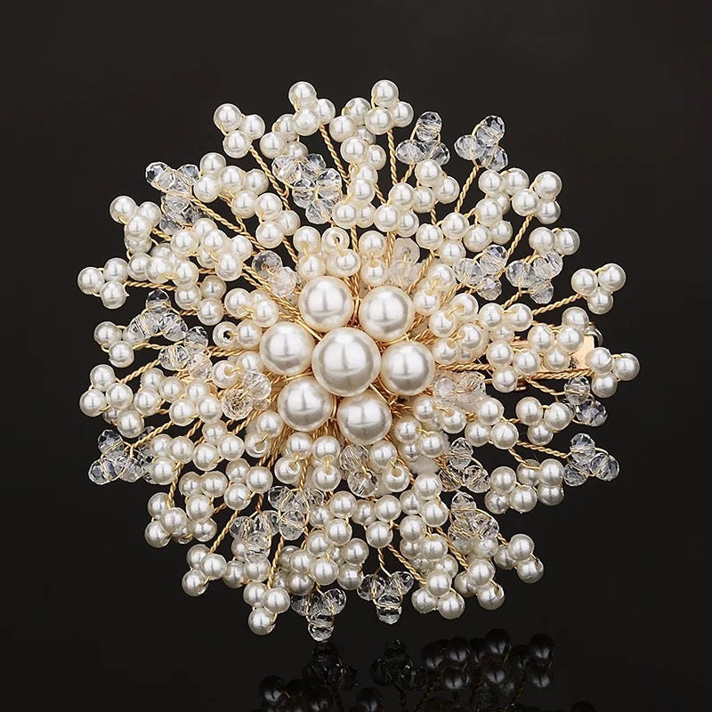💖BUY 1 GET 1 FREE✨Ladies' high-end exquisite handmade pearl brooch