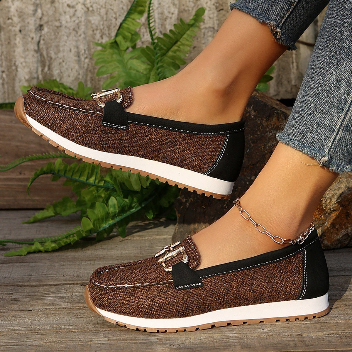 Women's Casual Metallic Buckle Slip-On Shoes