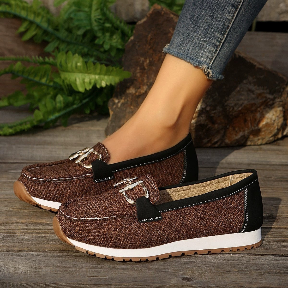 Women's Casual Metallic Buckle Slip-On Shoes