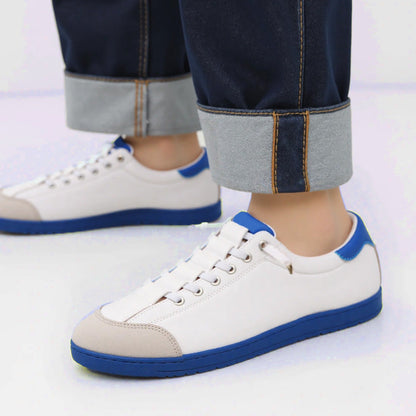 Wide Toe Casual Sneakers