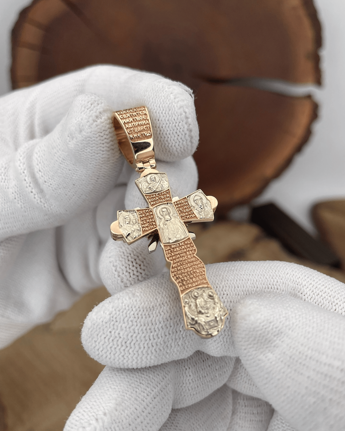Consecration of the Holy Jesus Pendant