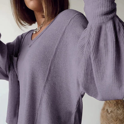 ✨ Women’s Casual V-Neck Knit Top – Soft, Flattering & Perfect for Any Occasion