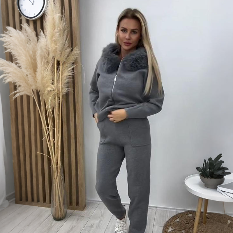 Women’s Plush Collar Zip-Up Hoodie & Jogger Set
