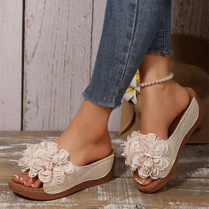 ✨Women's Floral Appliqué Wedge Sandals 👡Step Into Summer With Style🌸