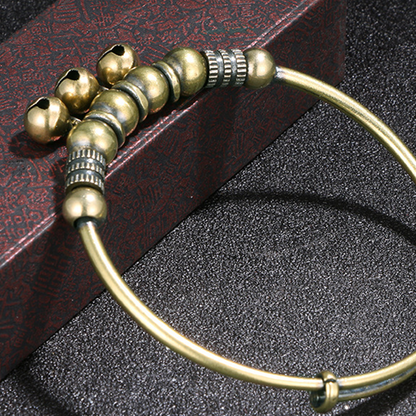 ✨ 50% OFF NOW! 🔔 Push-Pull Adjustable Bell Bangle – Stylish, stretchable & perfect for daily wear – slips on and off easily 💎