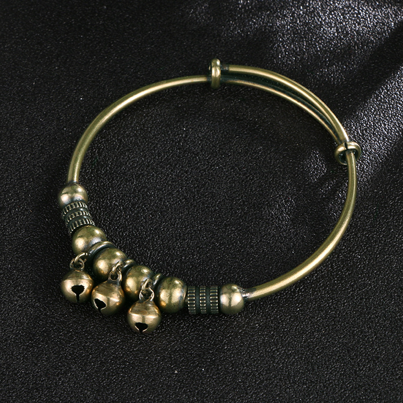 ✨ 50% OFF NOW! 🔔 Push-Pull Adjustable Bell Bangle – Stylish, stretchable & perfect for daily wear – slips on and off easily 💎