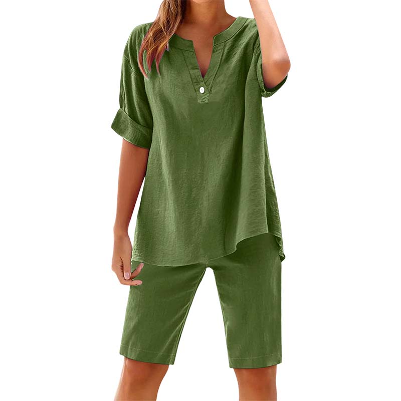 🔥New Arrivals & Special Offers-Women's Relaxed Fit Solid Short Sleeve Top and Shorts Set