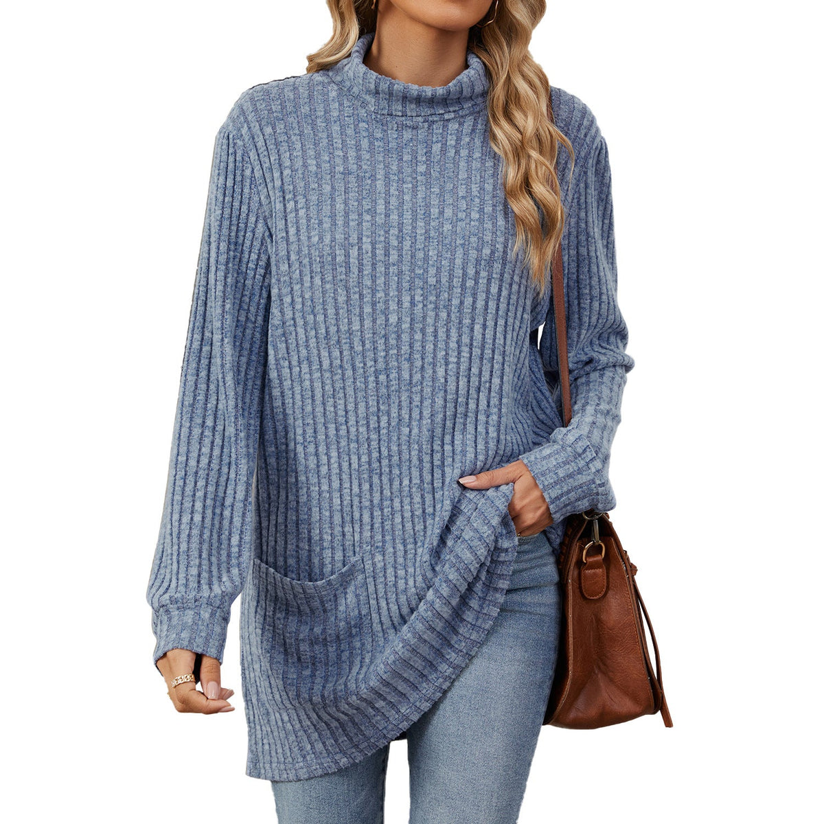 Women’s Loose-Fit Mock Neck Long-Sleeve T-Shirt